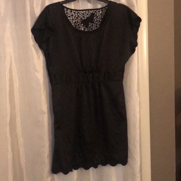 Silky Black Flower-Stitched Romper Dress - Picture 4 of 7